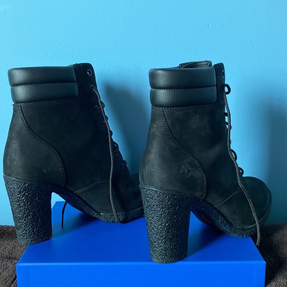 Women’s Black Suede Timberland Heels - Picture 5 of 6